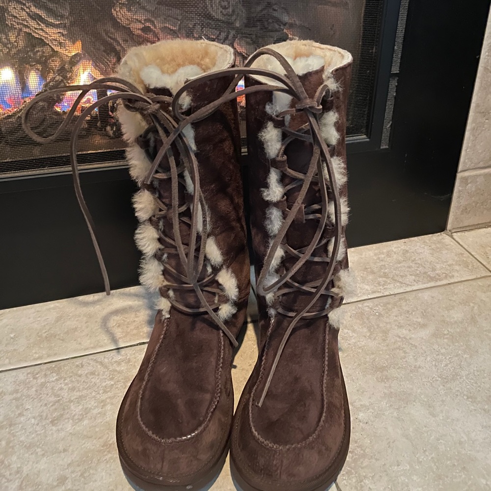 Ugg Uptown Lace Up Boots